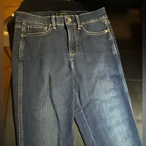 White House black market jeans Size 2
